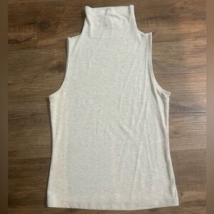 Banana Republic Cream Sleeveless Turtleneck Top- extra small